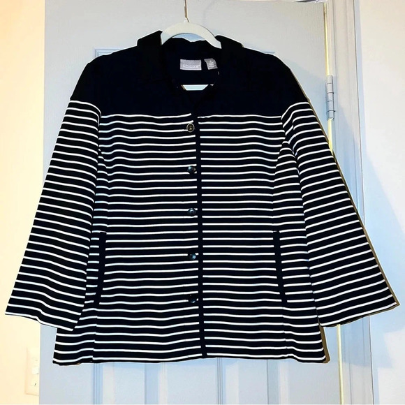 Chico’s Striped Black & White Jacket, Size Large 2 – Like New - Picture 2 of 3
